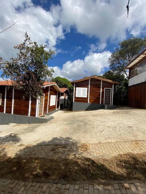 Casa de Férias Encanto Da Mata - Chale Ipe - Lavras Novas-mg Lavras Novas